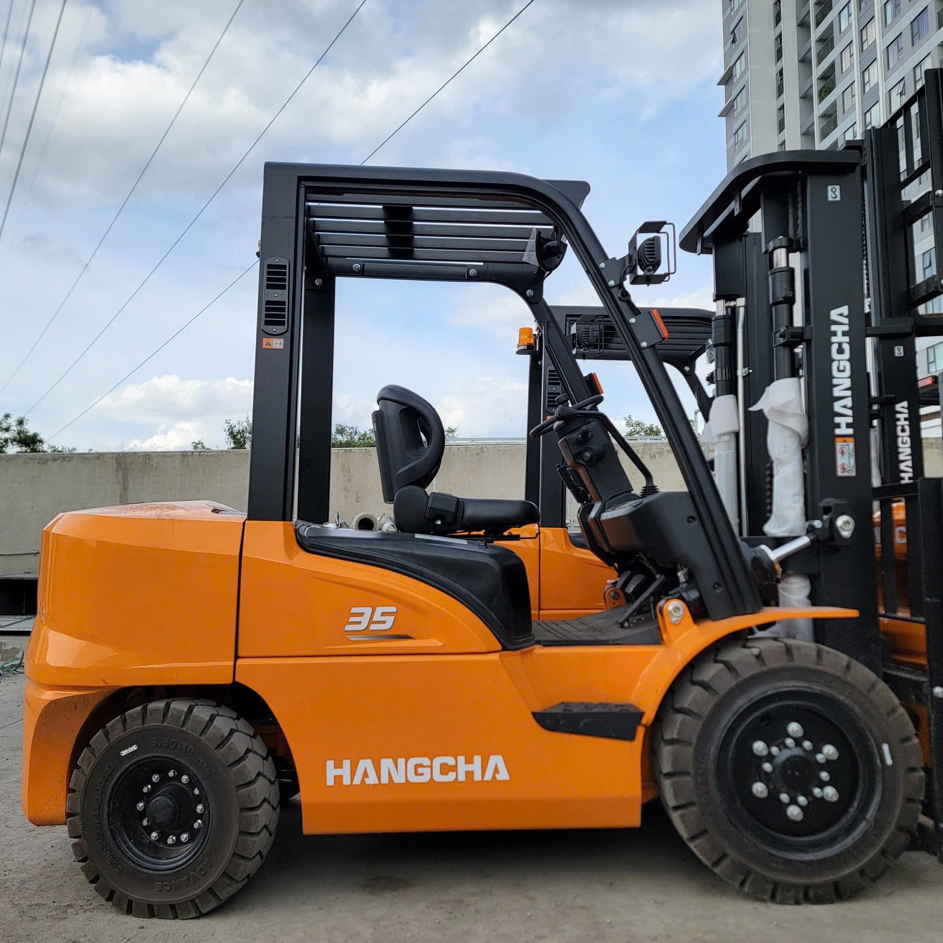 Xe Nâng Dầu 3.5 Tấn