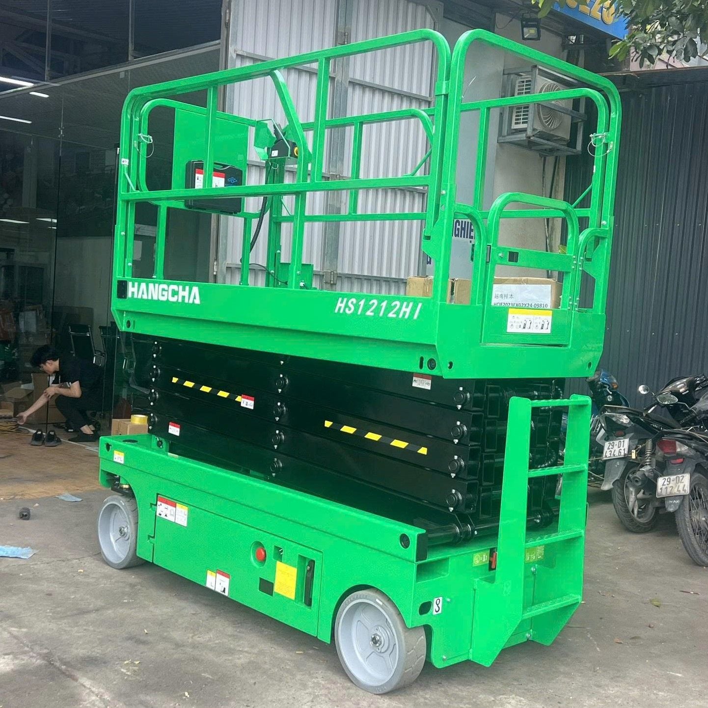 Xe Nâng Người 12m