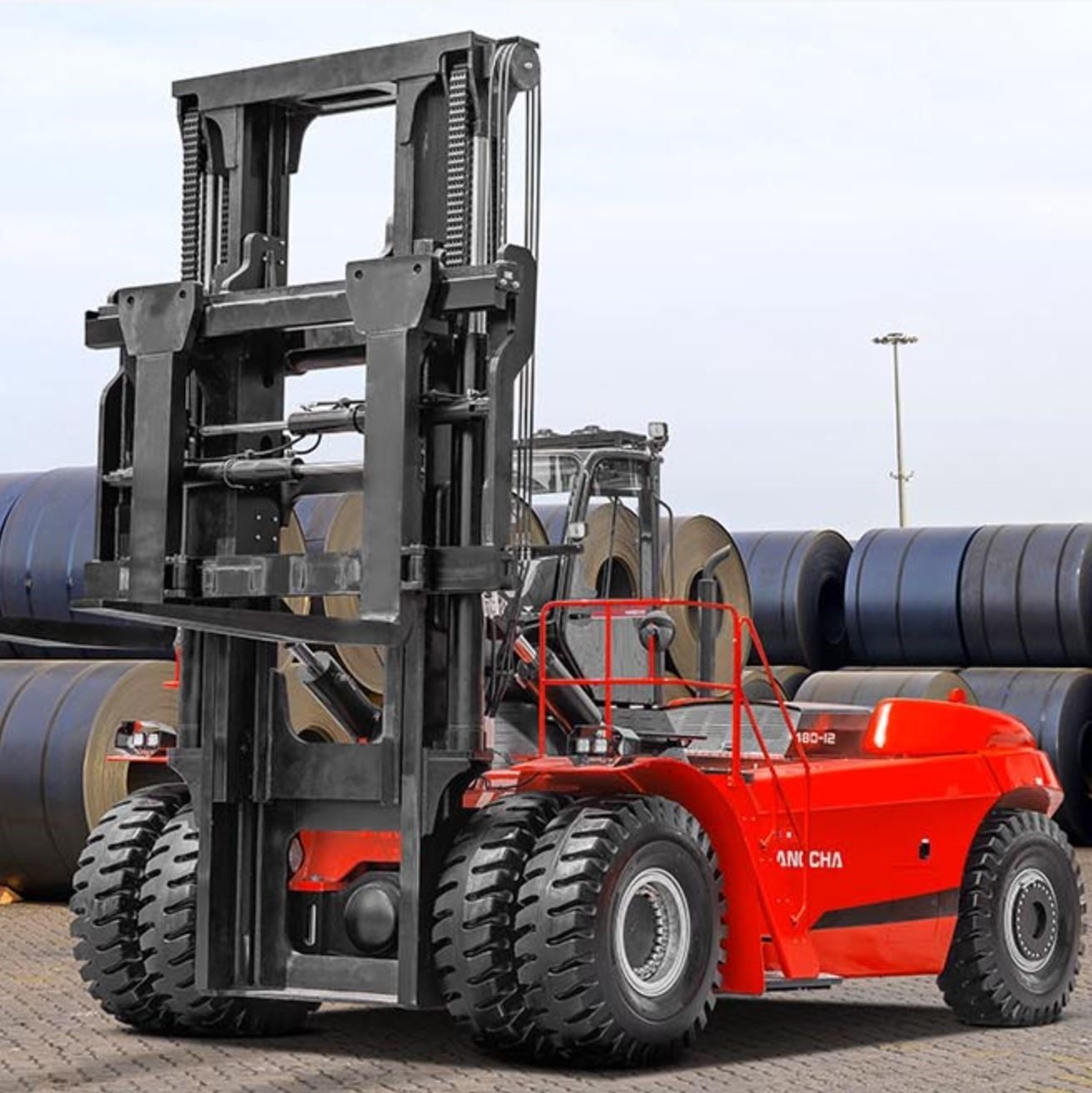 Xe Nâng Dầu HANGCHA 48 Tấn 